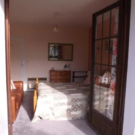 Bed & Breakfast Riverside *